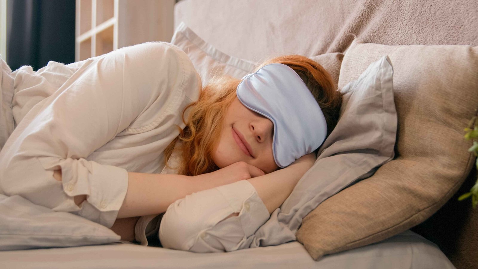 Benefits of Eye Masks: How It Improve Sleep Quality And Skin Health