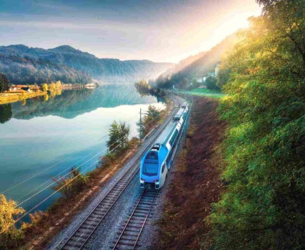 Why Book Through Trainline For Easy And Stress-Free Train Travel Today