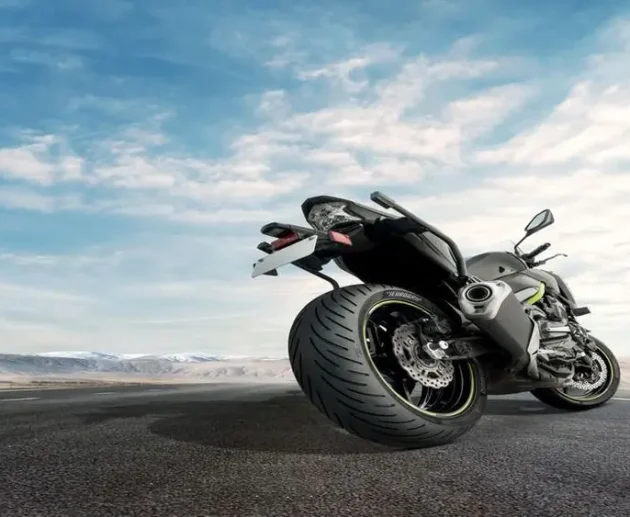 Why Choosing Eurogrip Tyres Can Improve Your Bike And Scooter Performance